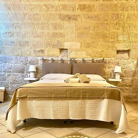 Suite Arco 166 Stanza Privata Trani Eksteriør bilde