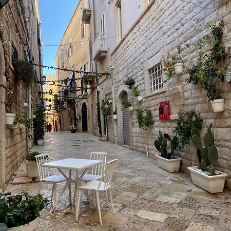 Suite Arco 166 Stanza Privata Trani Eksteriør bilde
