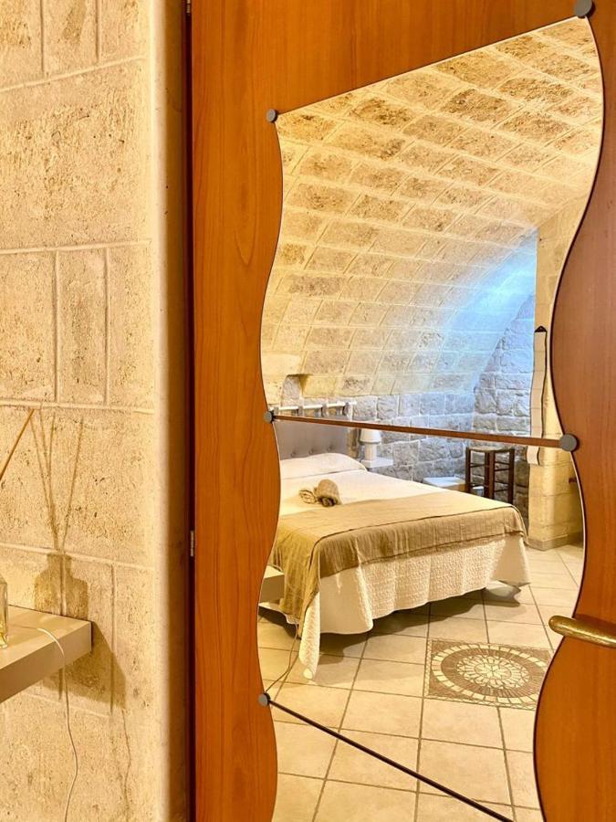 Suite Arco 166 Stanza Privata Trani Eksteriør bilde