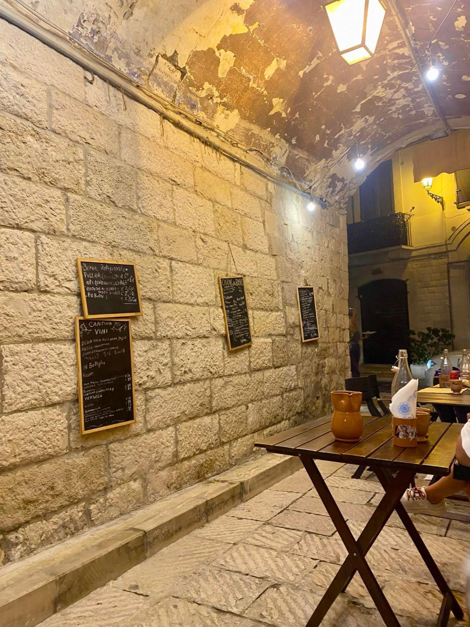 Suite Arco 166 Stanza Privata Trani Eksteriør bilde